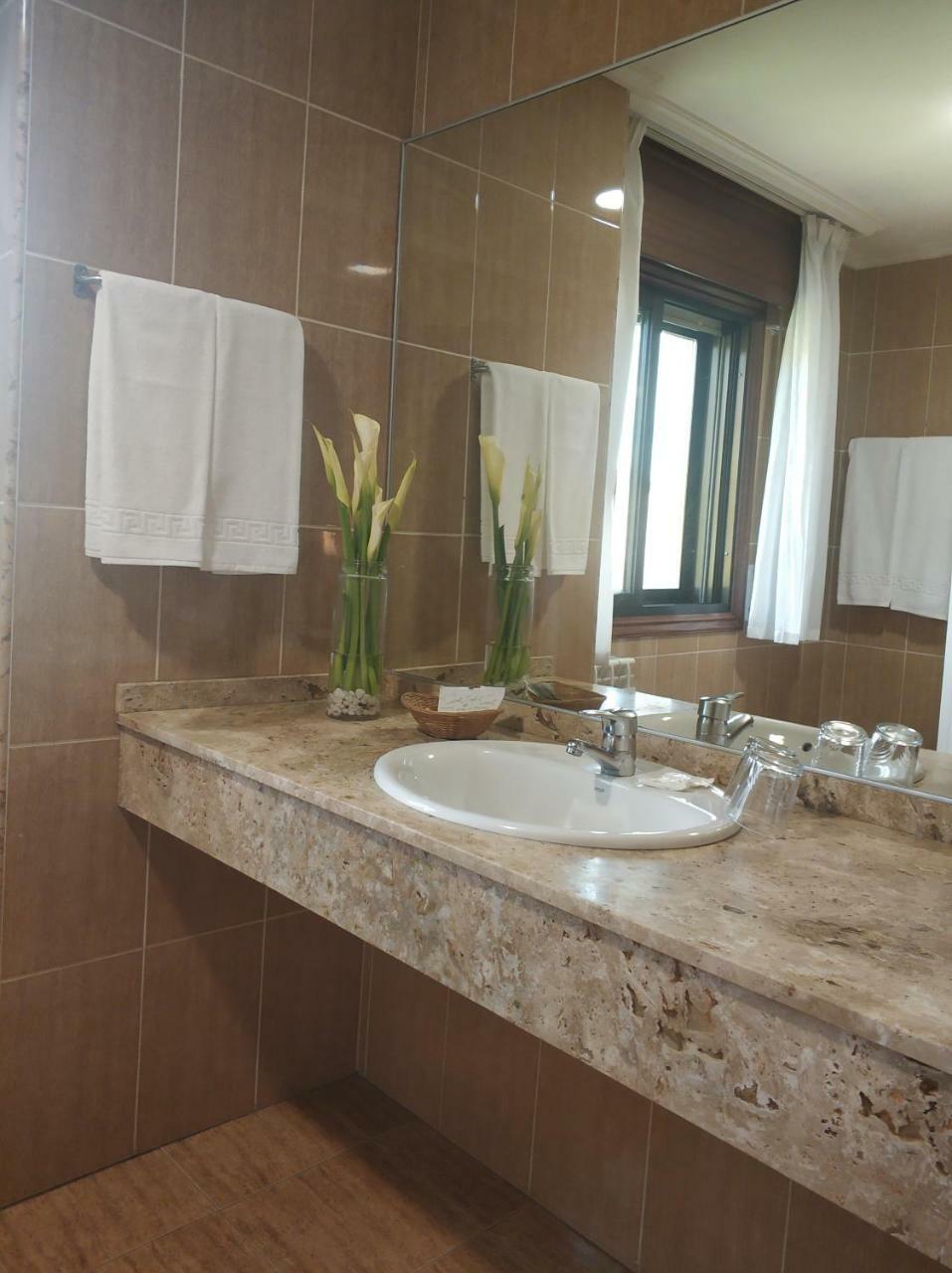 Hotel Avion By Bossh Hotels فيجو المظهر الخارجي الصورة